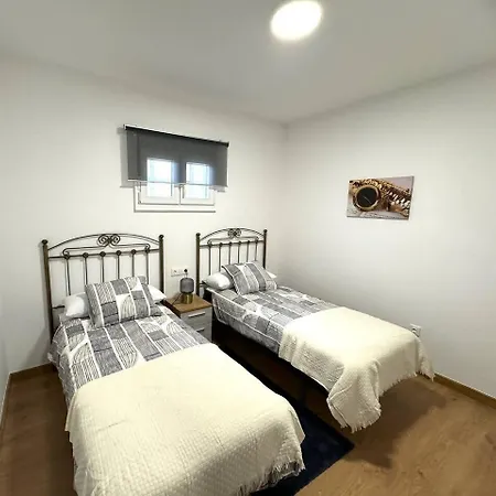 Playa 3 & Terraza شقة